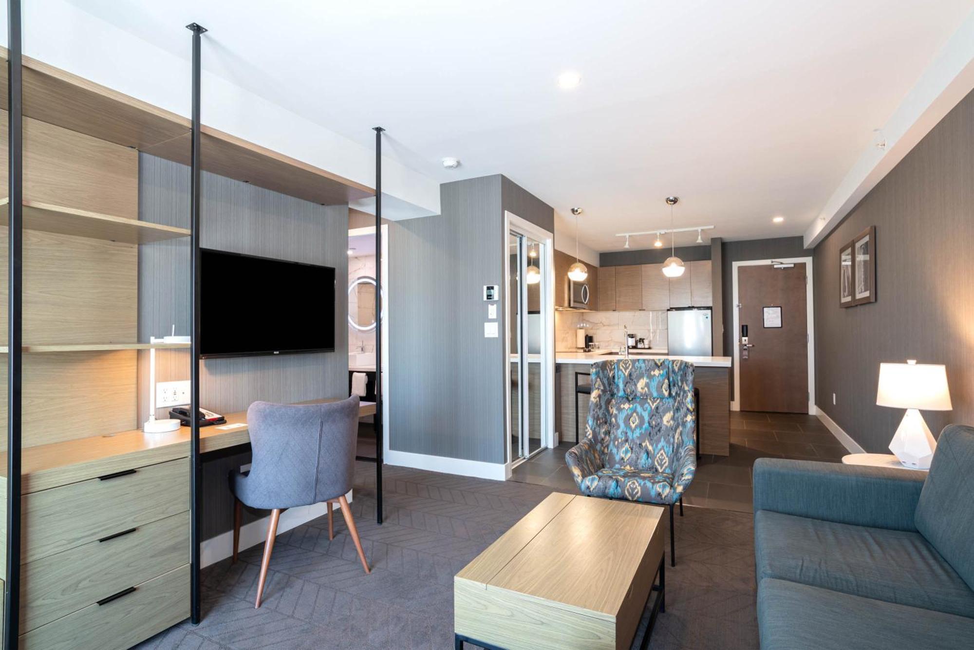 Sandman Signature Calgary Airport Hotel 외부 사진