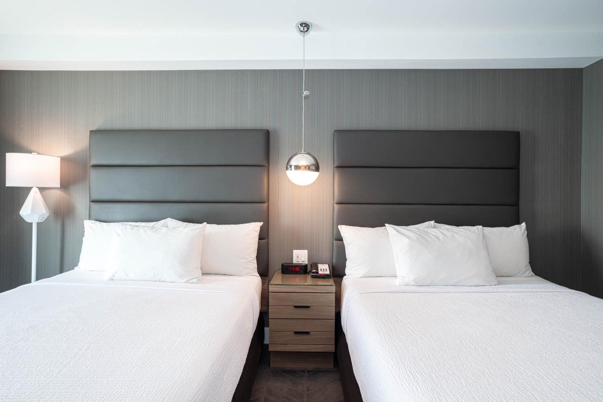 Sandman Signature Calgary Airport Hotel 외부 사진