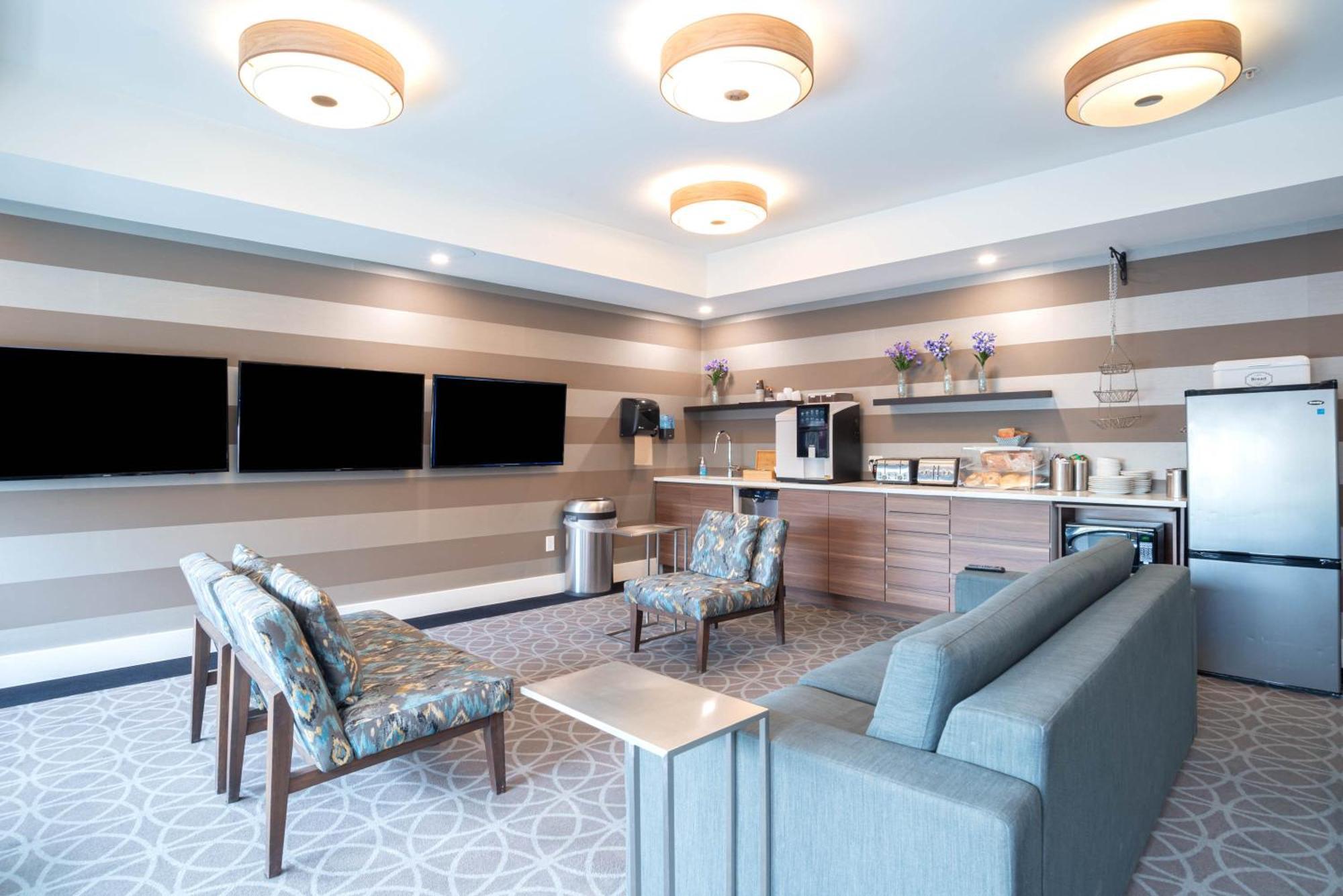 Sandman Signature Calgary Airport Hotel 외부 사진