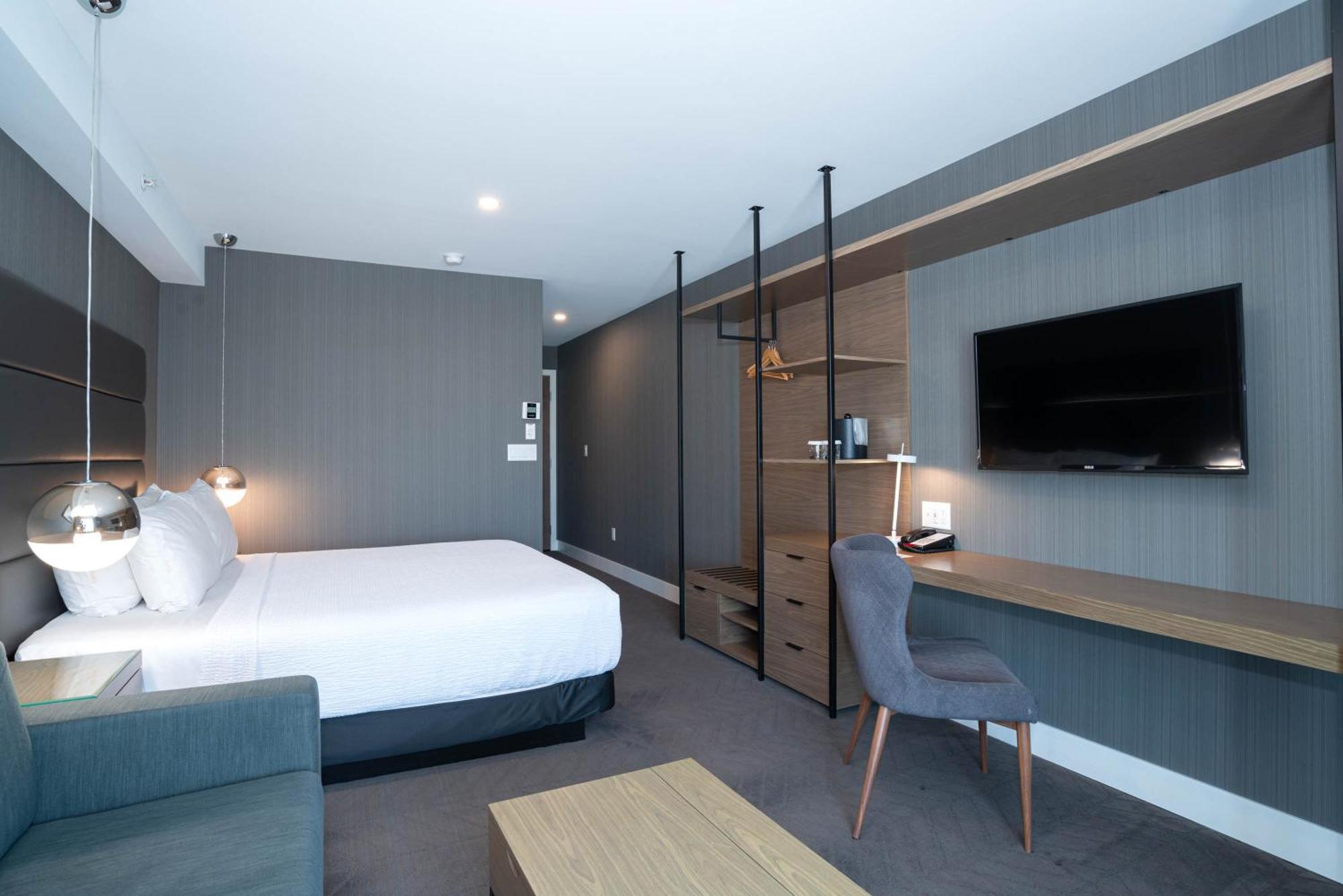 Sandman Signature Calgary Airport Hotel 외부 사진