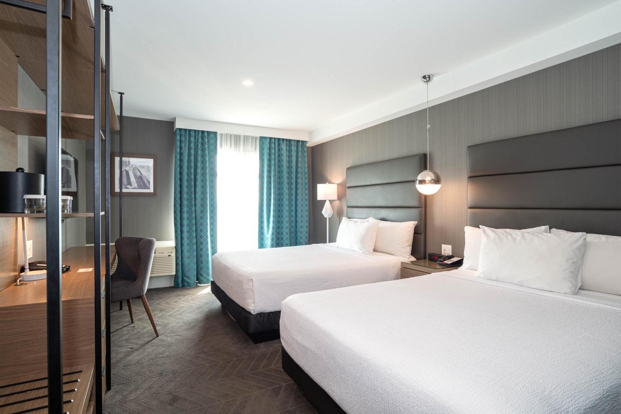 Sandman Signature Calgary Airport Hotel 외부 사진