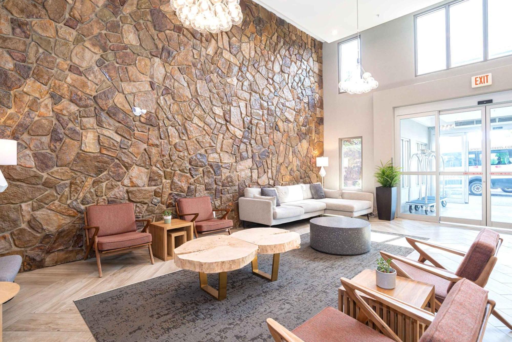 Sandman Signature Calgary Airport Hotel 외부 사진